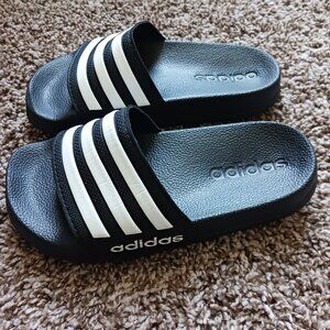 Adidas adilette sandals 10K
